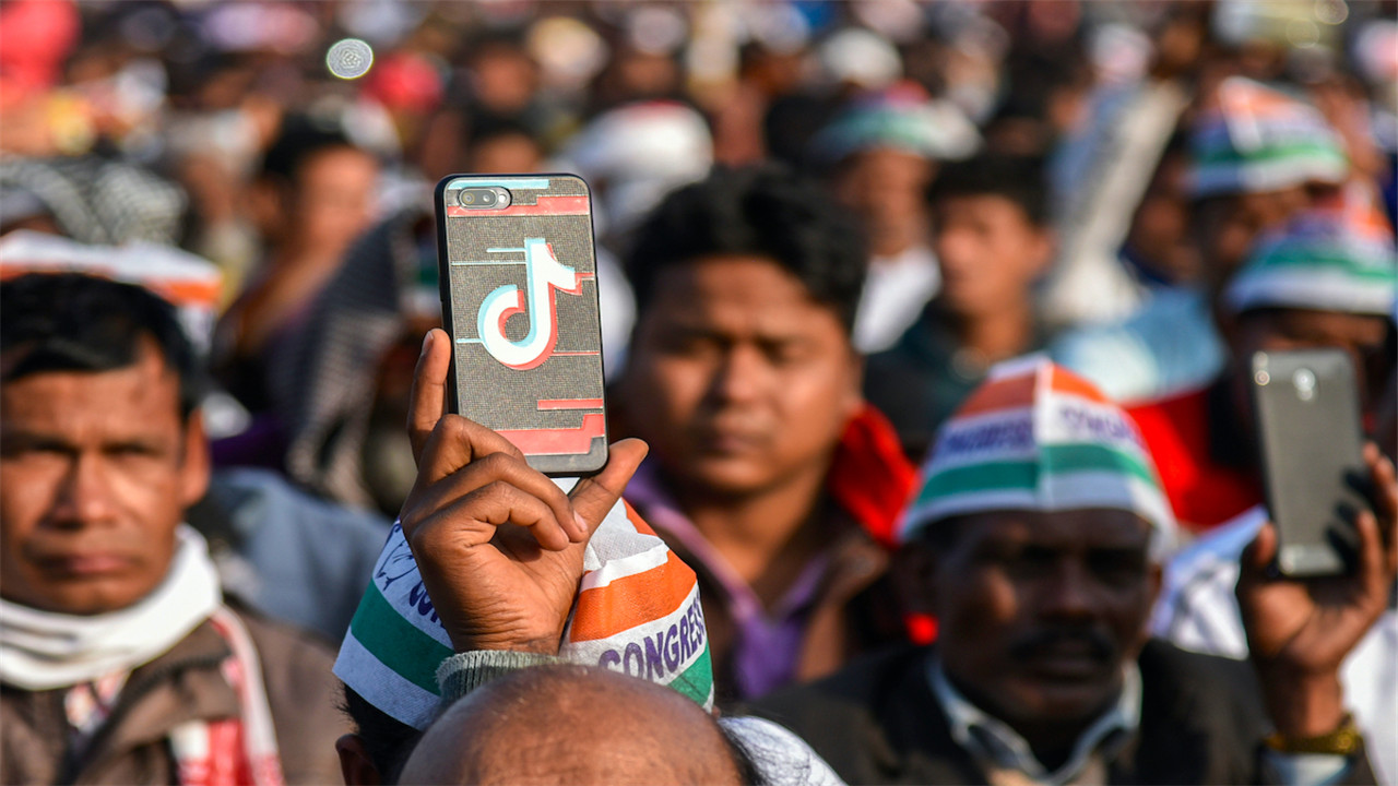 永久禁用！印度更变临时下架59款中国APP决定，反将使其雪上加霜