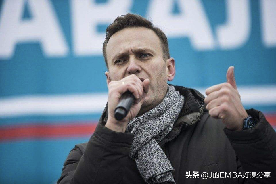 俄罗斯领导人“头发定律”历史上的“秃头—密发轮换执政定律”