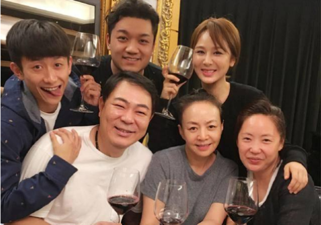 “三毛”长大了！8岁成名，14岁秃顶，34岁变帅哥