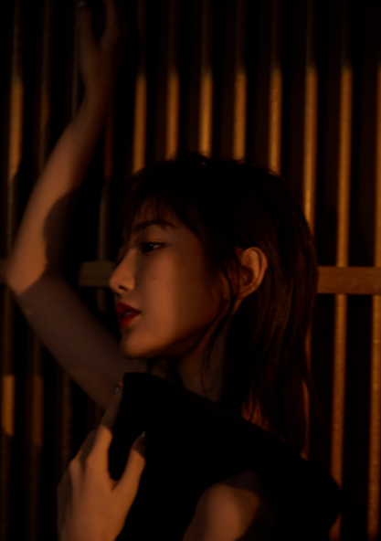 陈翔，不要去欺负一个没爹保护的姑娘，你不是对手