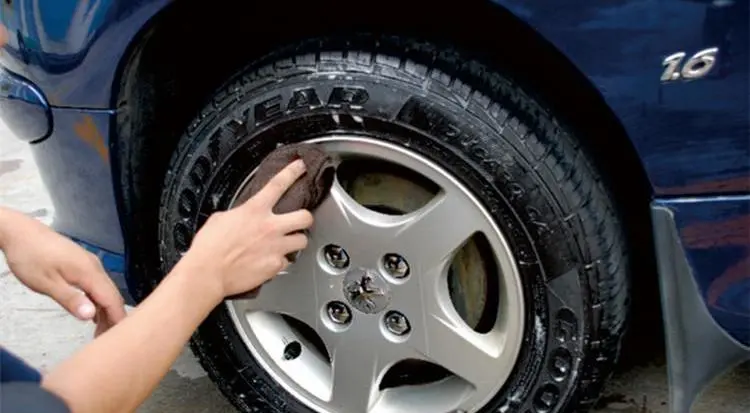 洗車結束後 請您謹慎選擇這項免費服務 因為會傷車胎 Carzki卡斯基 Mdeditor