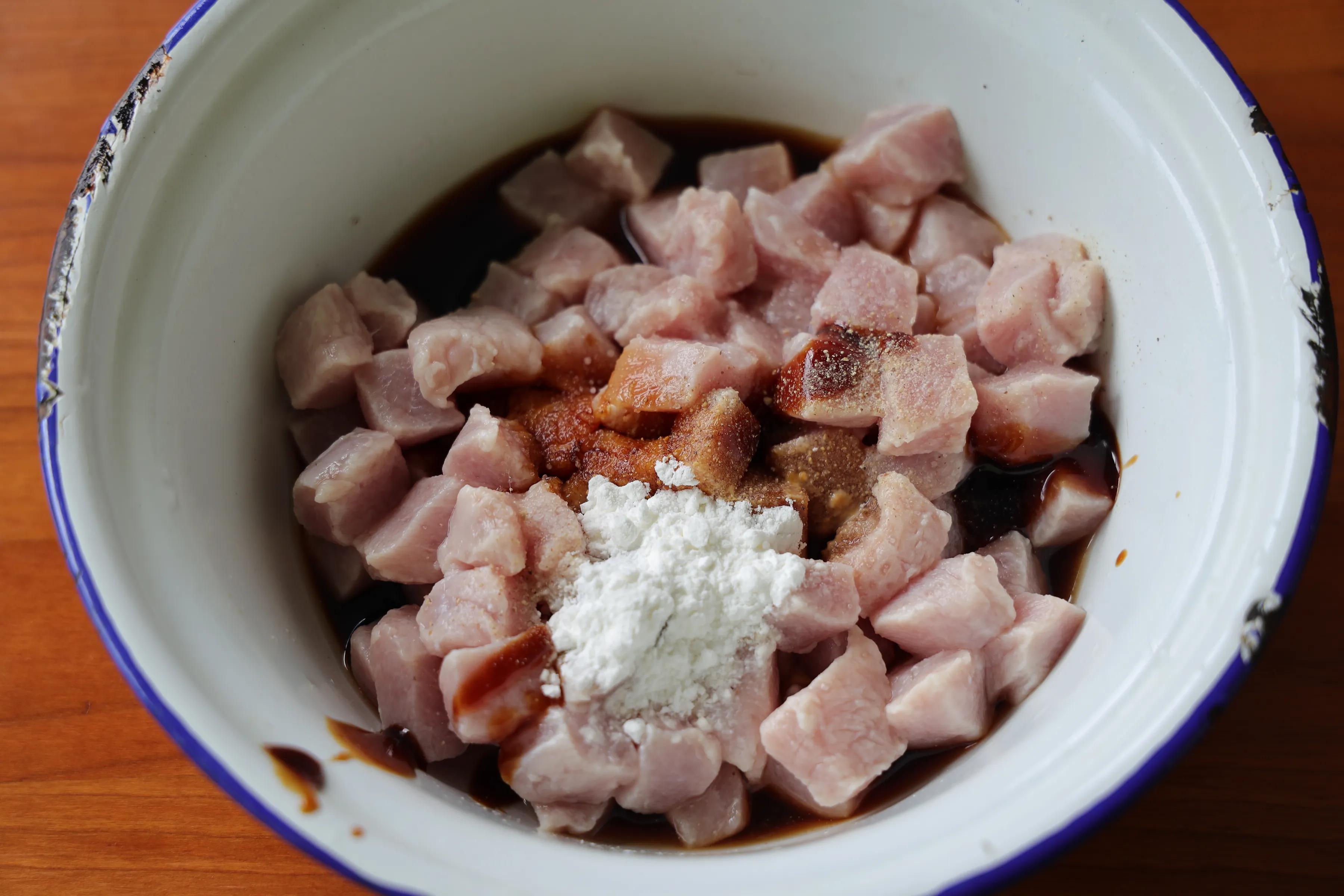 可以当零食吃的猪肉做法，焦香有嚼劲，不用油炸，健康又解馋