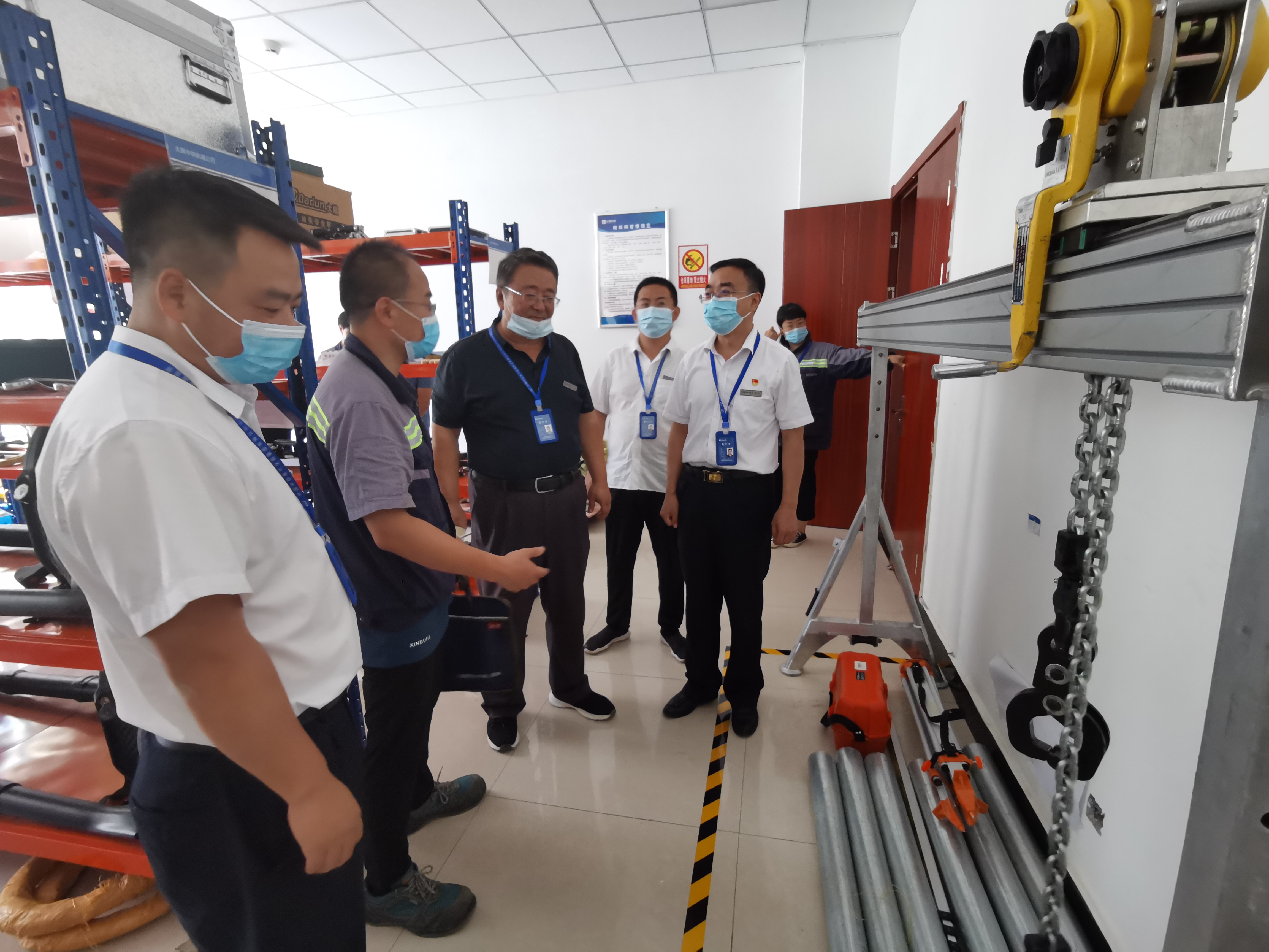 中铁电气化局北京电化公司对太原地铁2号维管项目进行安全大检查