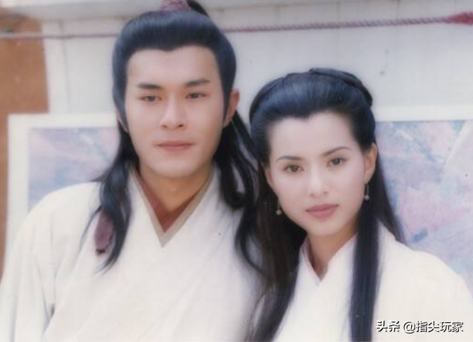 ​一个未娶，一个未嫁！时隔25年再同框，“小龙