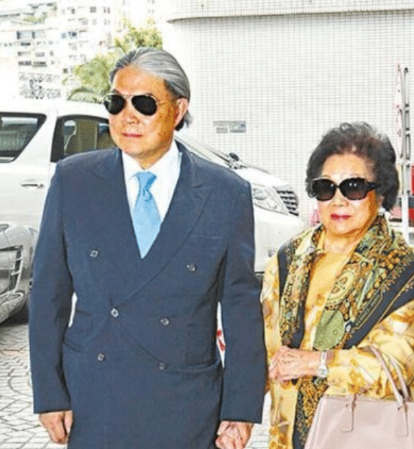 奥运二代：拳王儿子打马球，田亮女儿打网球，刘国梁女儿超过父亲