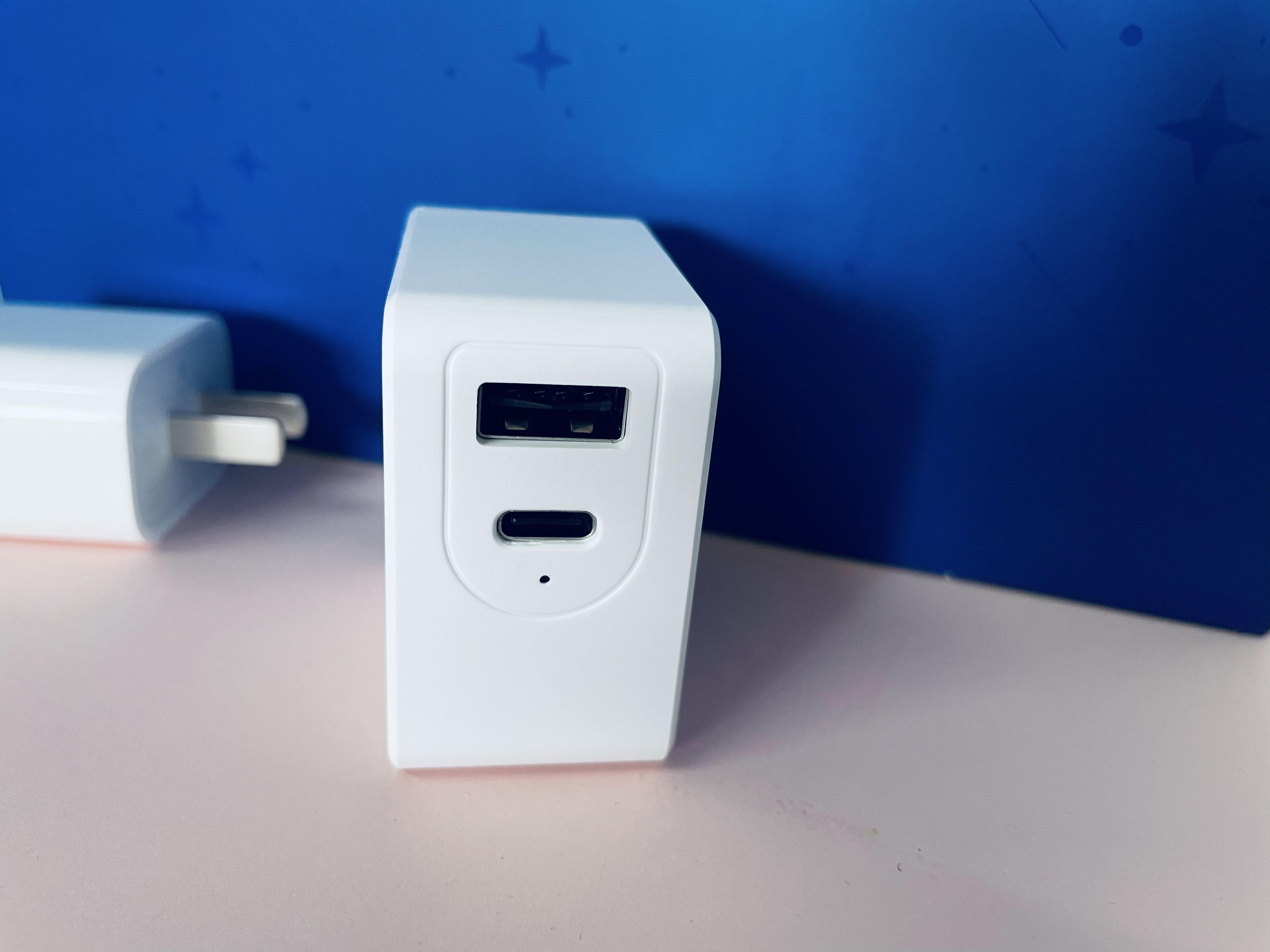 解锁充电新方式，匹配笔记本，泰迅数码配件体验