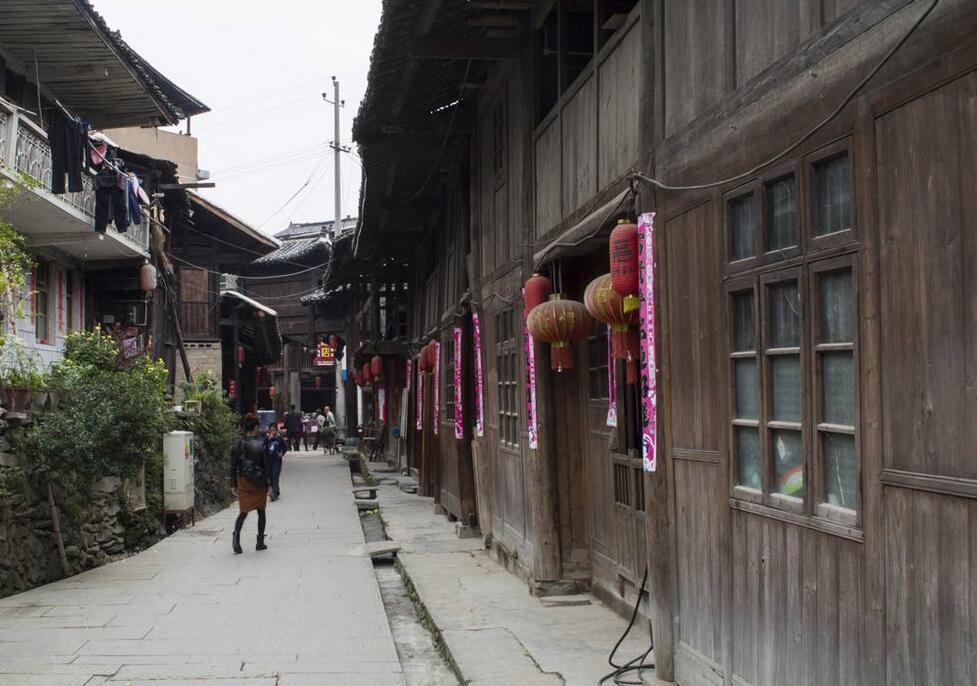 湖南夏季最值得去的5个景点，最美少数民族特色村寨，叹为观止