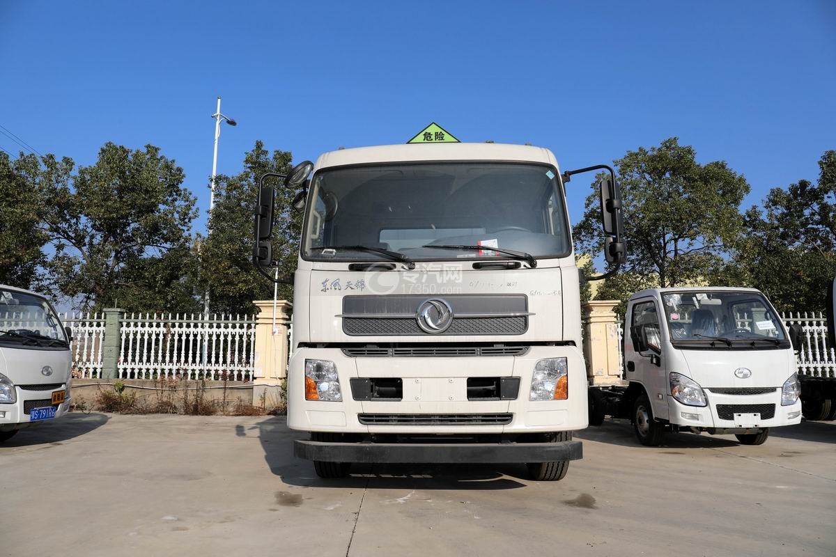 国六危险品运输车——东风天锦气瓶运输车