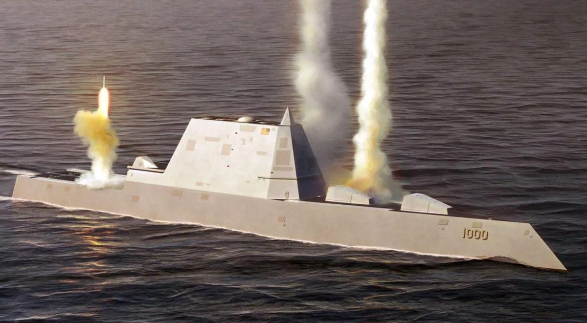 美军事专家：只要一艘DDG1000进入南海发射导弹，中国就得在谈判中让步