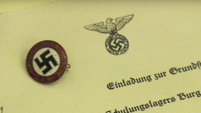 纳粹分子埋下时间胶囊，80多年后被人发现，里面