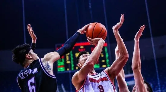 刚刚！又一人要离队！再见辽宁男篮！他连NBA夏季联赛都打过