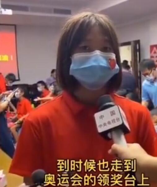 全红婵12岁妹妹主攻跳板！秀水花消失术，网友：巴黎奥运姐妹双金