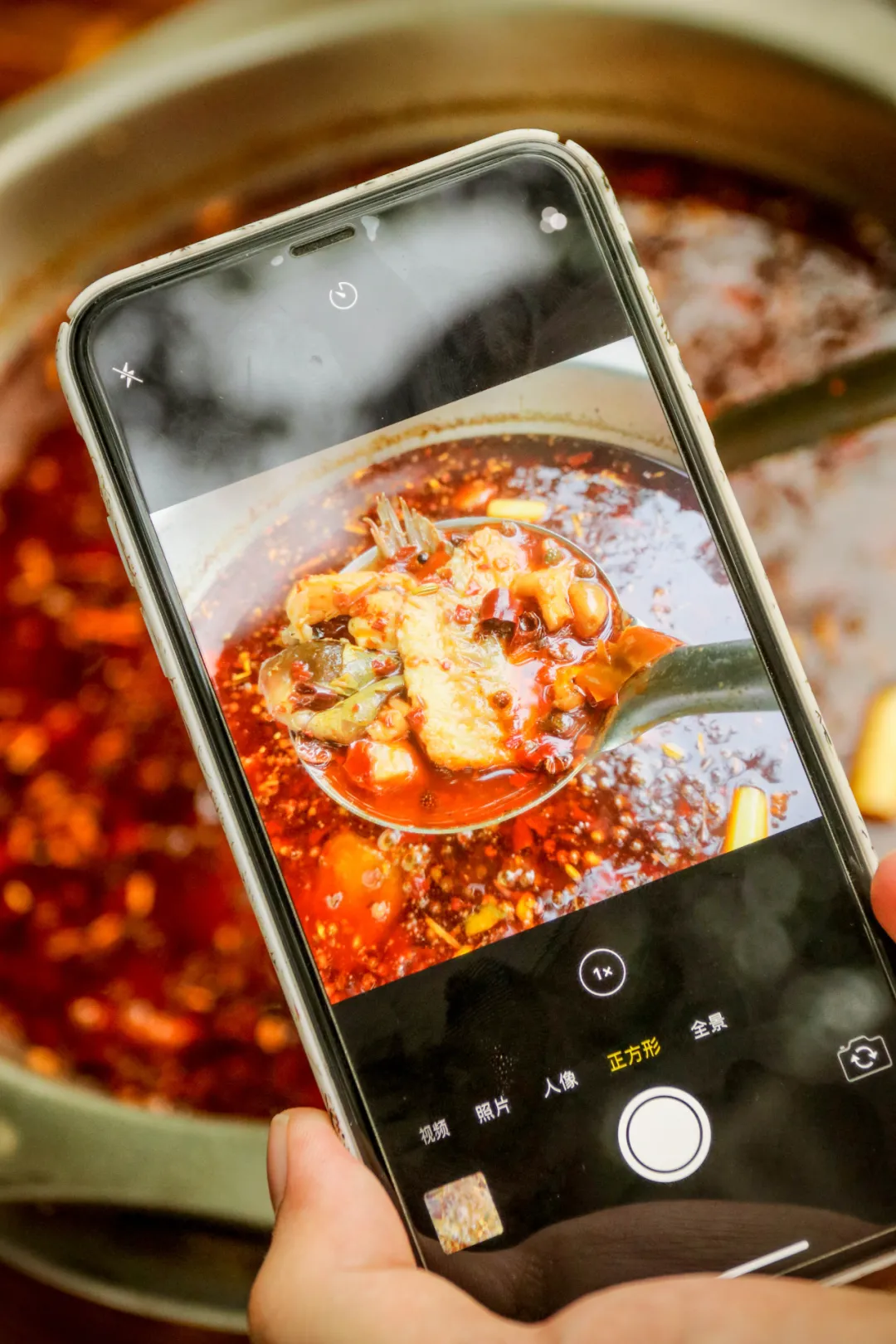 老成都人都认证的美食！麻辣烫、冷锅鱼让你一