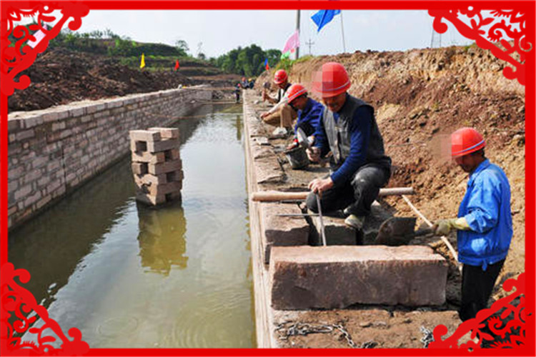 一个中年人，手里没有多少资金，在农村有什么