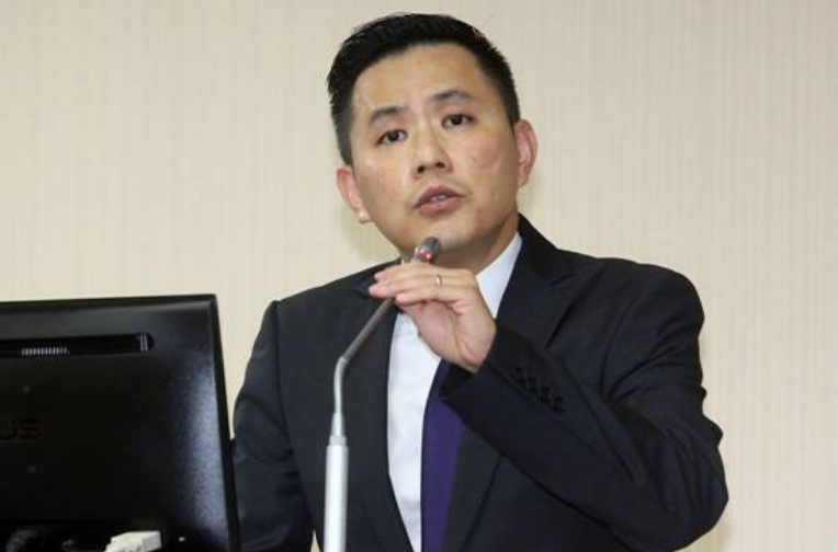 美國國會一片亂象，台灣�口號�怒刷存在感