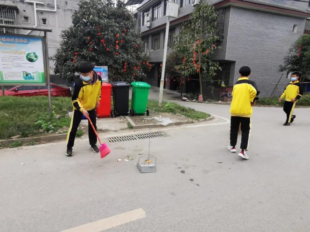 学雷锋，“我们”在行动——黄龙溪学校开展学习雷锋主题活动