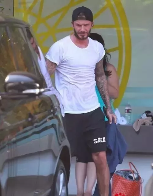 纳米技术加持，国产“网红T恤”击败优衣库，“