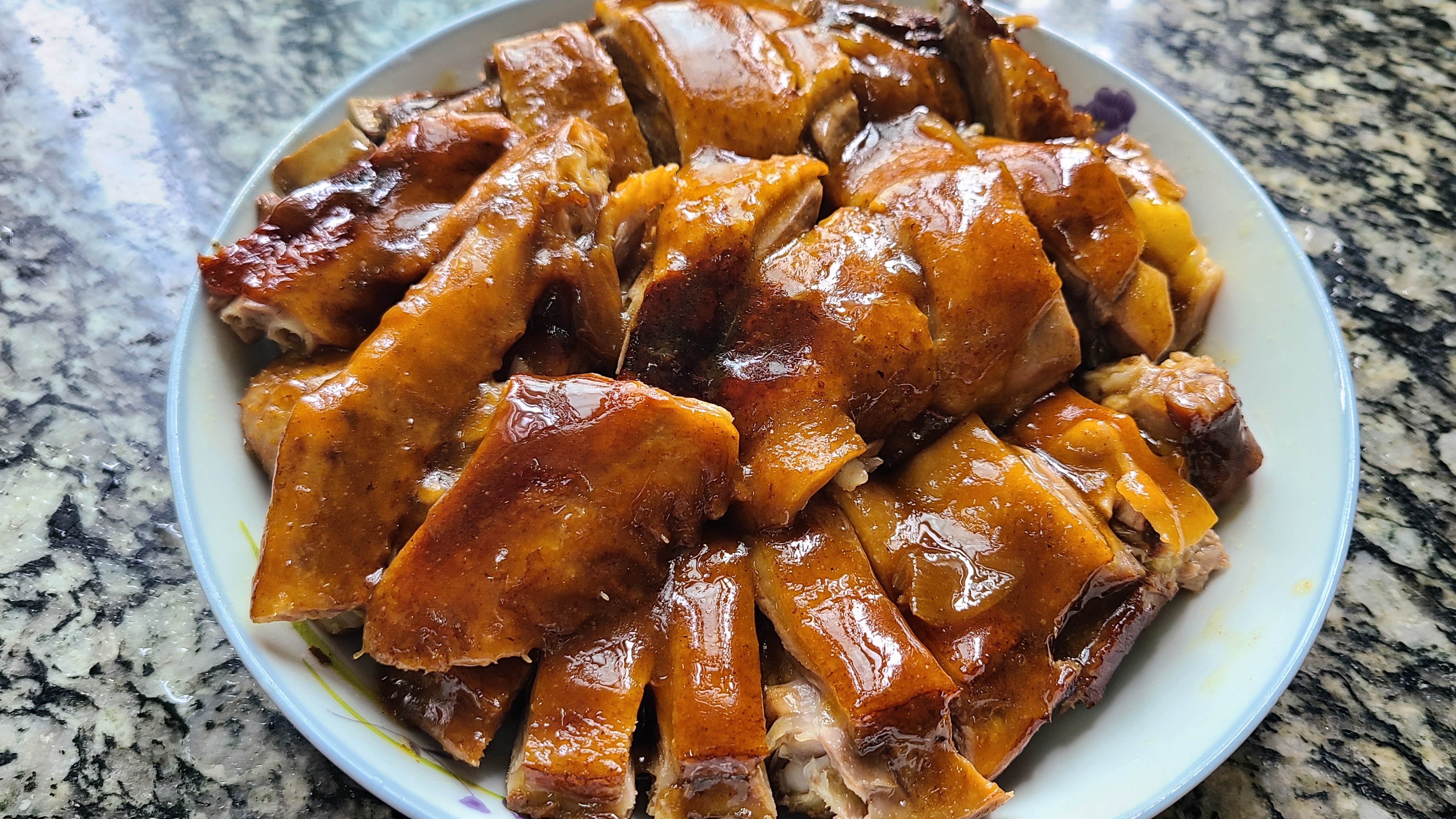 酸梅鴨這樣做太香了，是廣東很出名的家常菜，嫩滑好吃又簡單