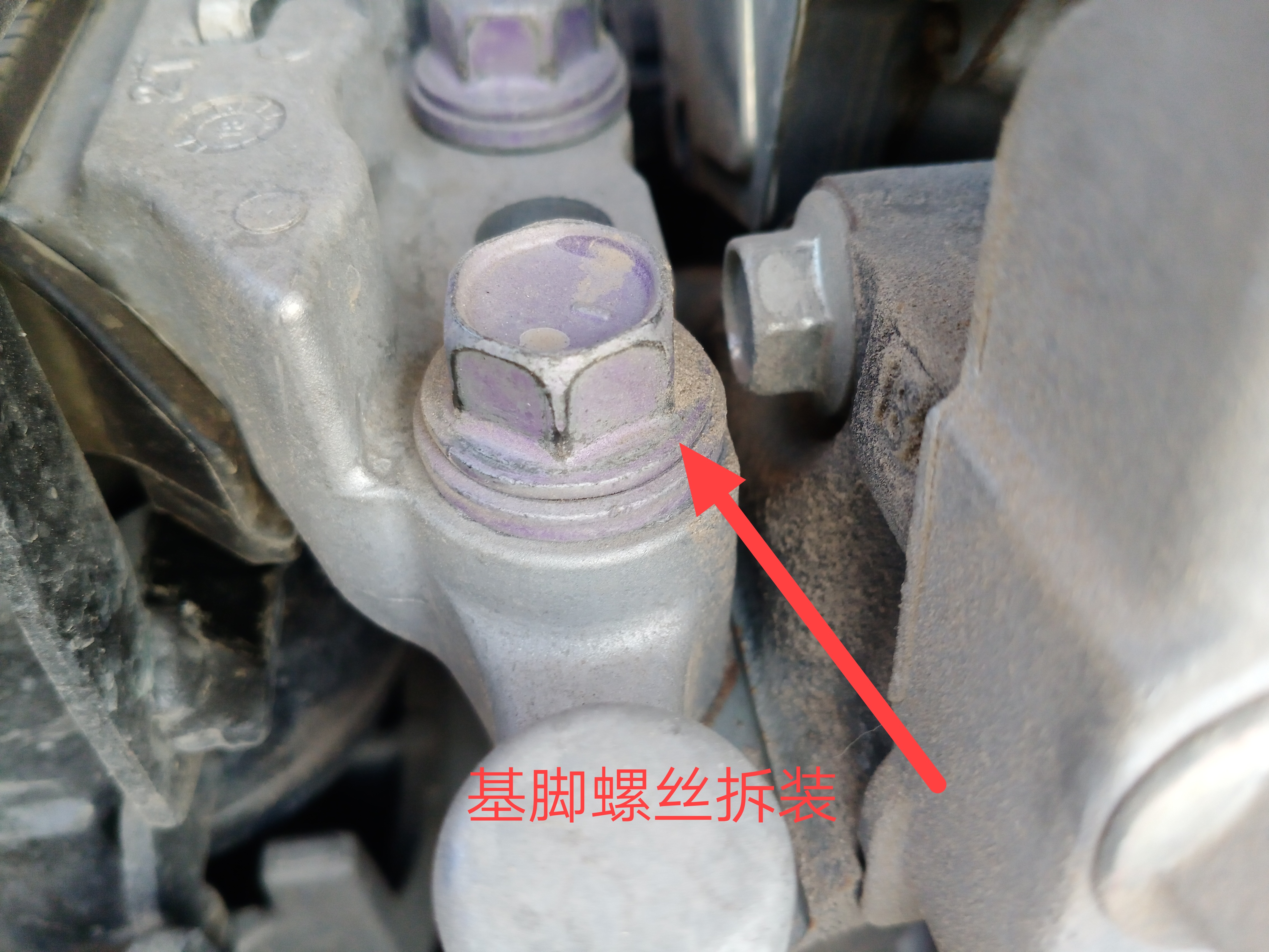 傷害性極大，看來朋友推薦的車子不可信