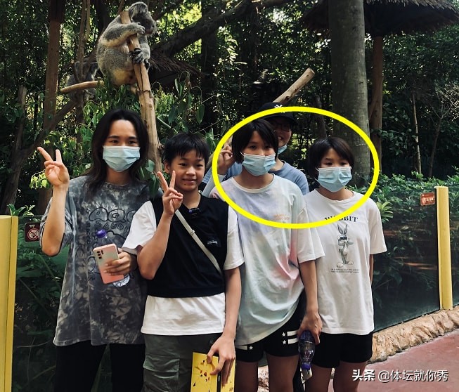 全红婵太励志！一年前和队友同时领奖，一年后自己却成了颁奖嘉宾