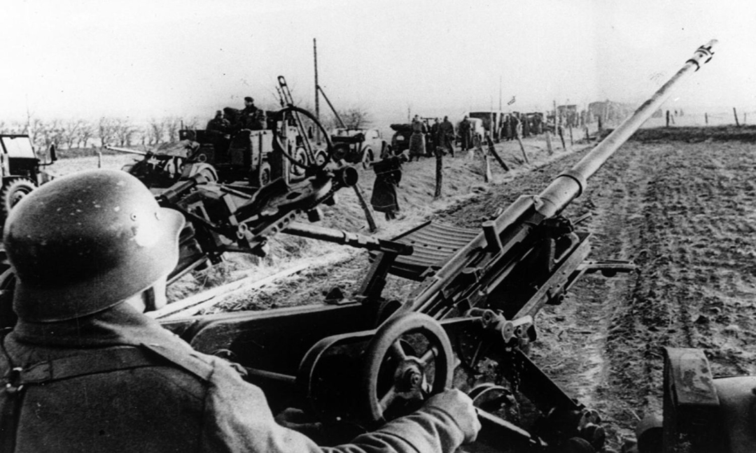 德国为何放着有仇的法国不打，要先打波兰？五