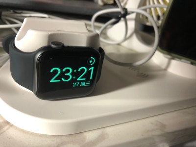 对于新手，Apple Watch入手哪一款比较好？