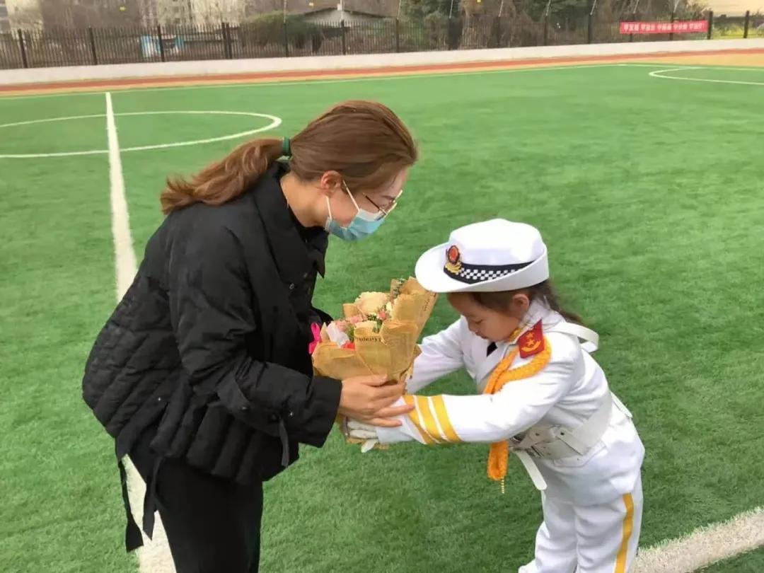 成都高新区朝阳小学“感恩生命”主题活动