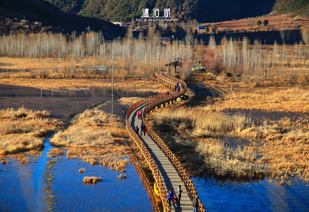 Coming to Lugu Lake will make people wonder if they are willing to forget the time and forget themselves in their dreams