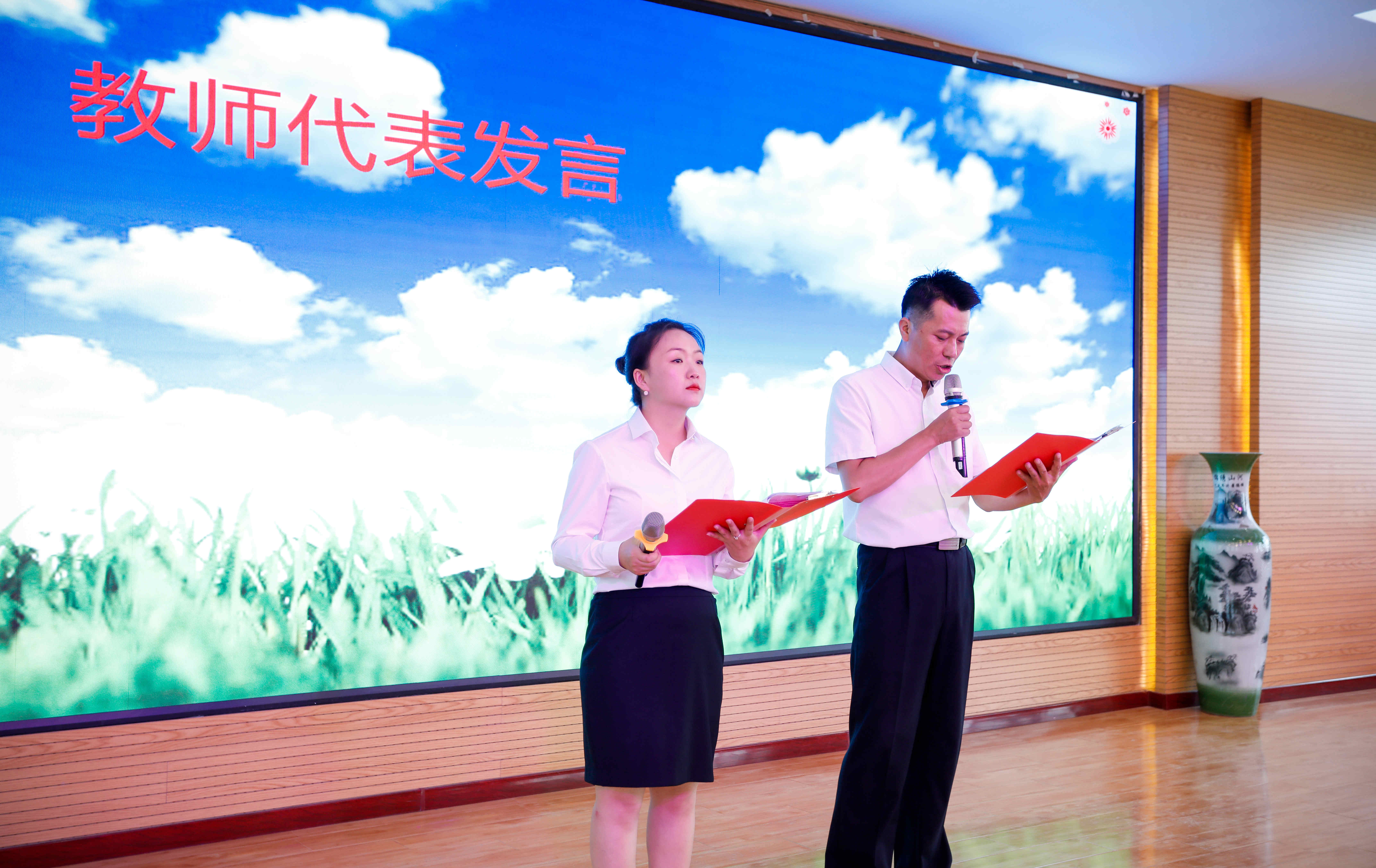 天水市天水郡小学举行六年级毕业典礼(图25)