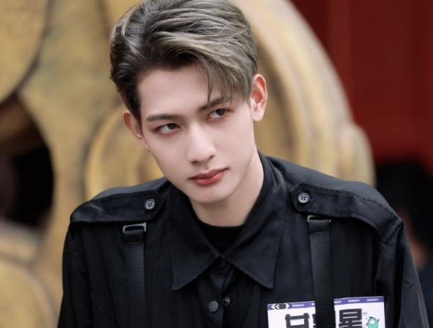 Force bolus asks Bai Yuan: "Love beans sees a face or see actual strength " , gan Wangxing is entered go out it is the answer