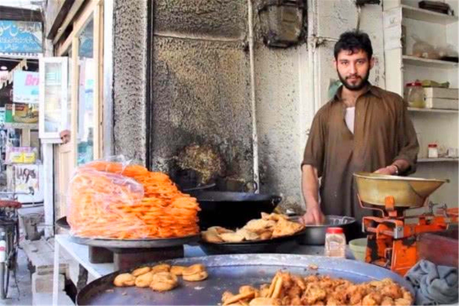 巴铁一地禁止中国人进入，若发现立即赶出去，