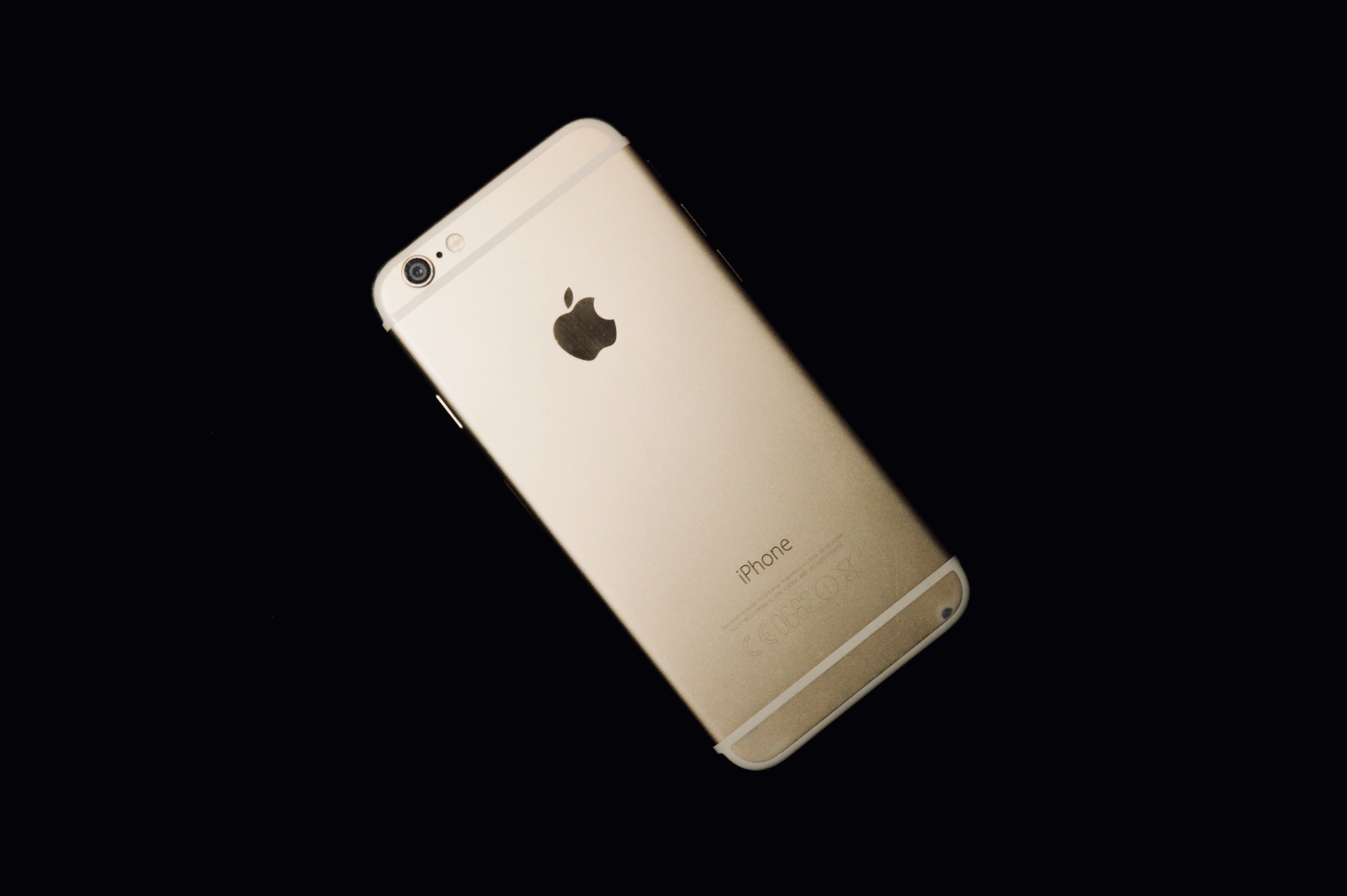 iPhone 6系列究竟有多神？狂销两亿台“执政”销售市场