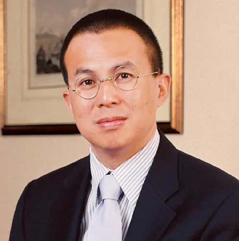 私下的感情生活十分精彩,李嘉诚千亿身家小儿