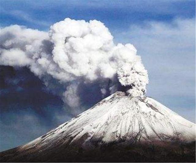 东北长白山到底有何秘密？日本人每年花巨资勘