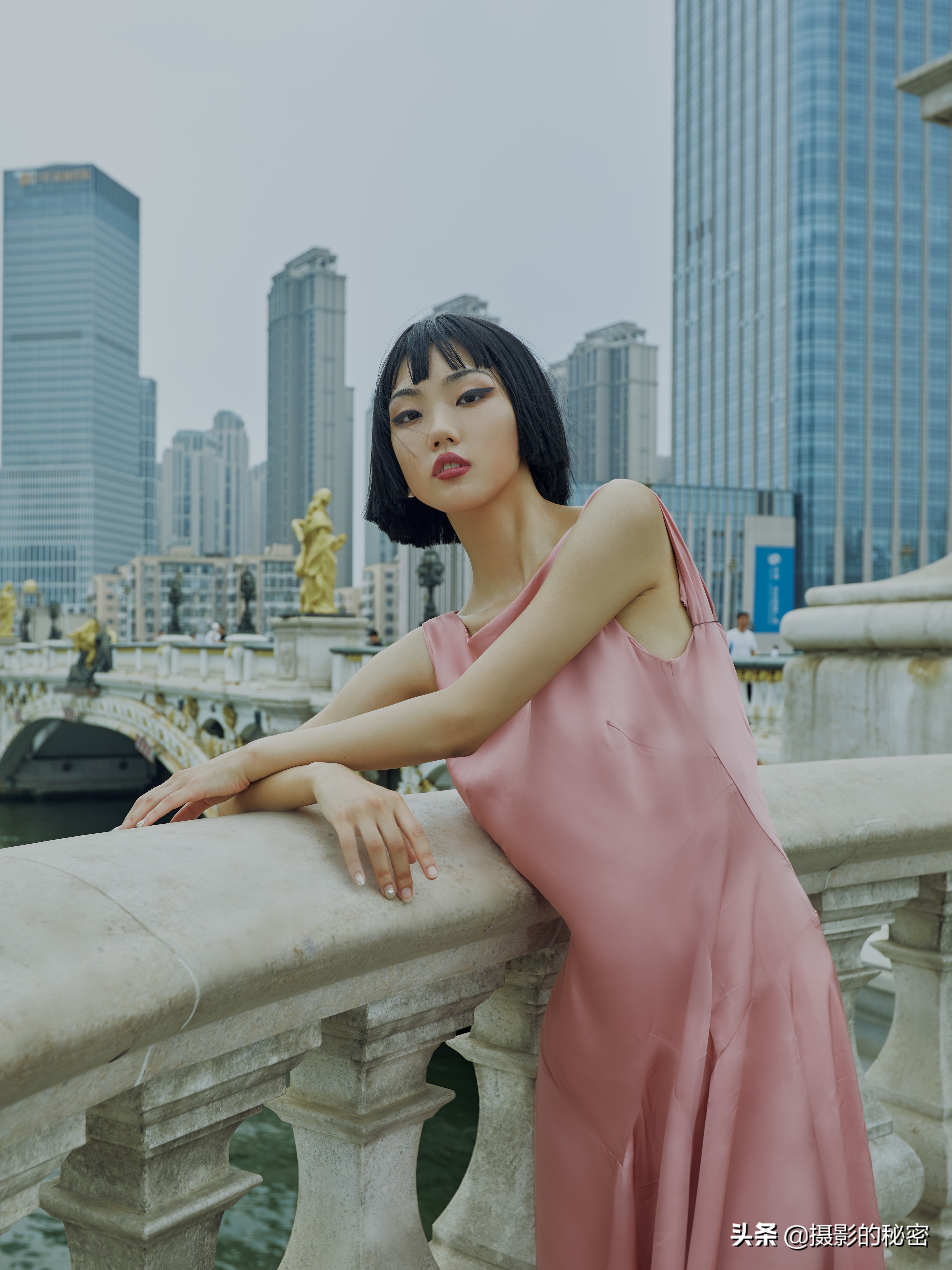 这女孩真大胆17个场景把天津拍出了新花样老天津99新时尚