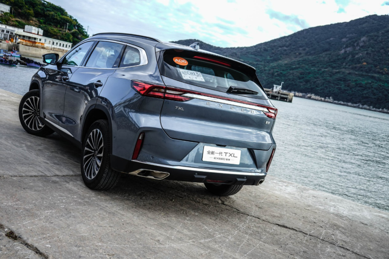 14万买台中型SUV 轴距超过汉兰达 试驾全新一代星