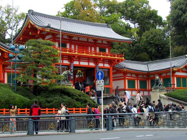 日本琦玉助威北京国安足球队亚冠赛（图）