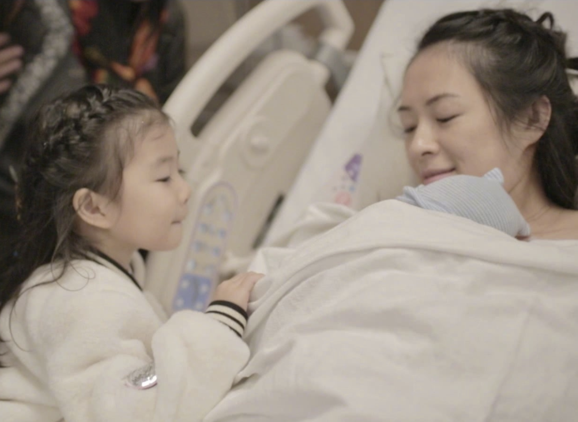 10位女星生完娃晒照：有人素颜能打，有人颜值暴