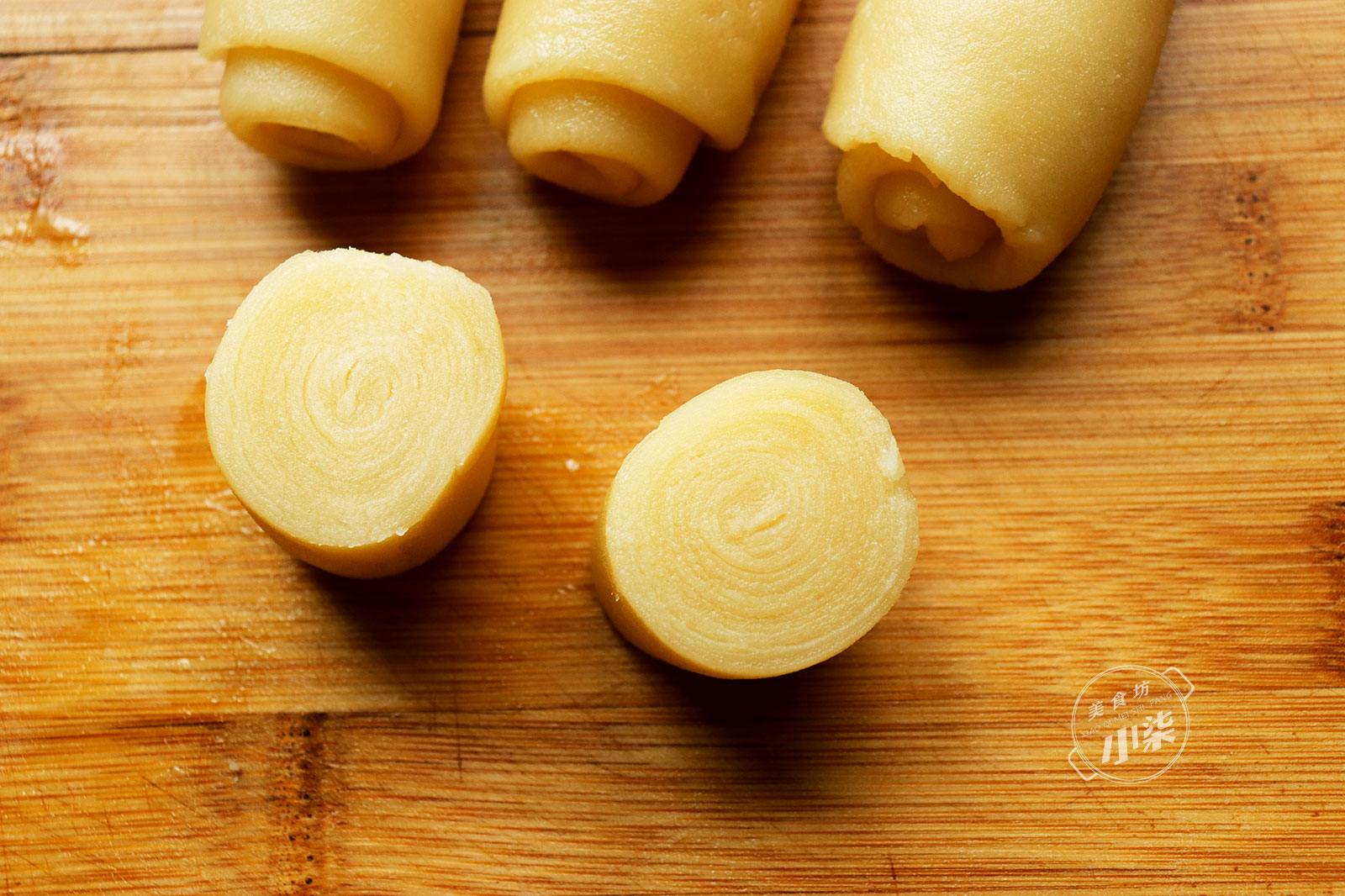 9元一斤豆沙饼做法，不用烤箱，咬一口香酥掉渣，学会可以摆摊了