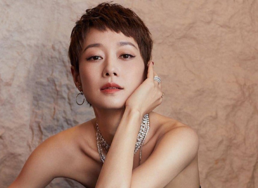 文章新恋情曝光，女友身材爆表！马伊琍、姚笛终成过客，各自安好