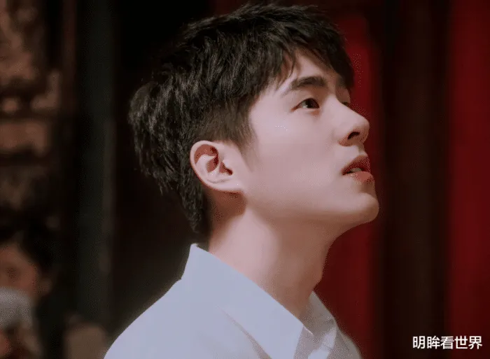 身高和样貌严重违和的明星：刘昊然竟然一米八