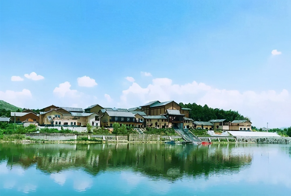 湖北省社会艺术考级中心培训基地落户当代研学旅行营地