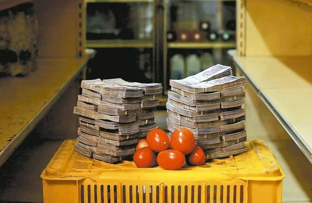 跌破7.19！人民币陷入“贬值潮”，宽松货币政策