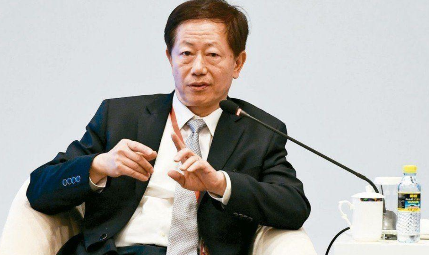 台积电的谎言被拆穿，ASML送上光刻机订单后，中芯公布新进展