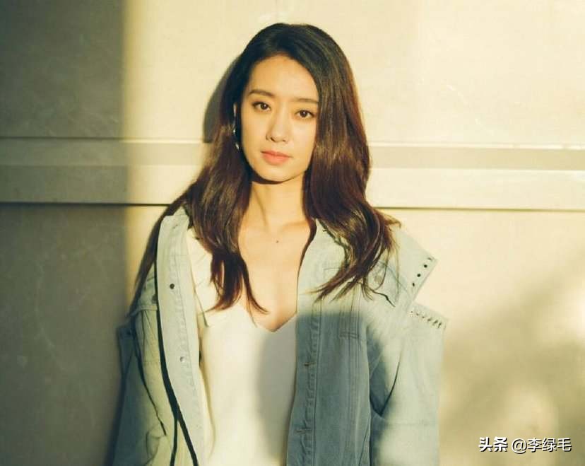 同1个宿舍4个女星的4种活法：张小斐、杨幂、袁姗姗、焦俊艳