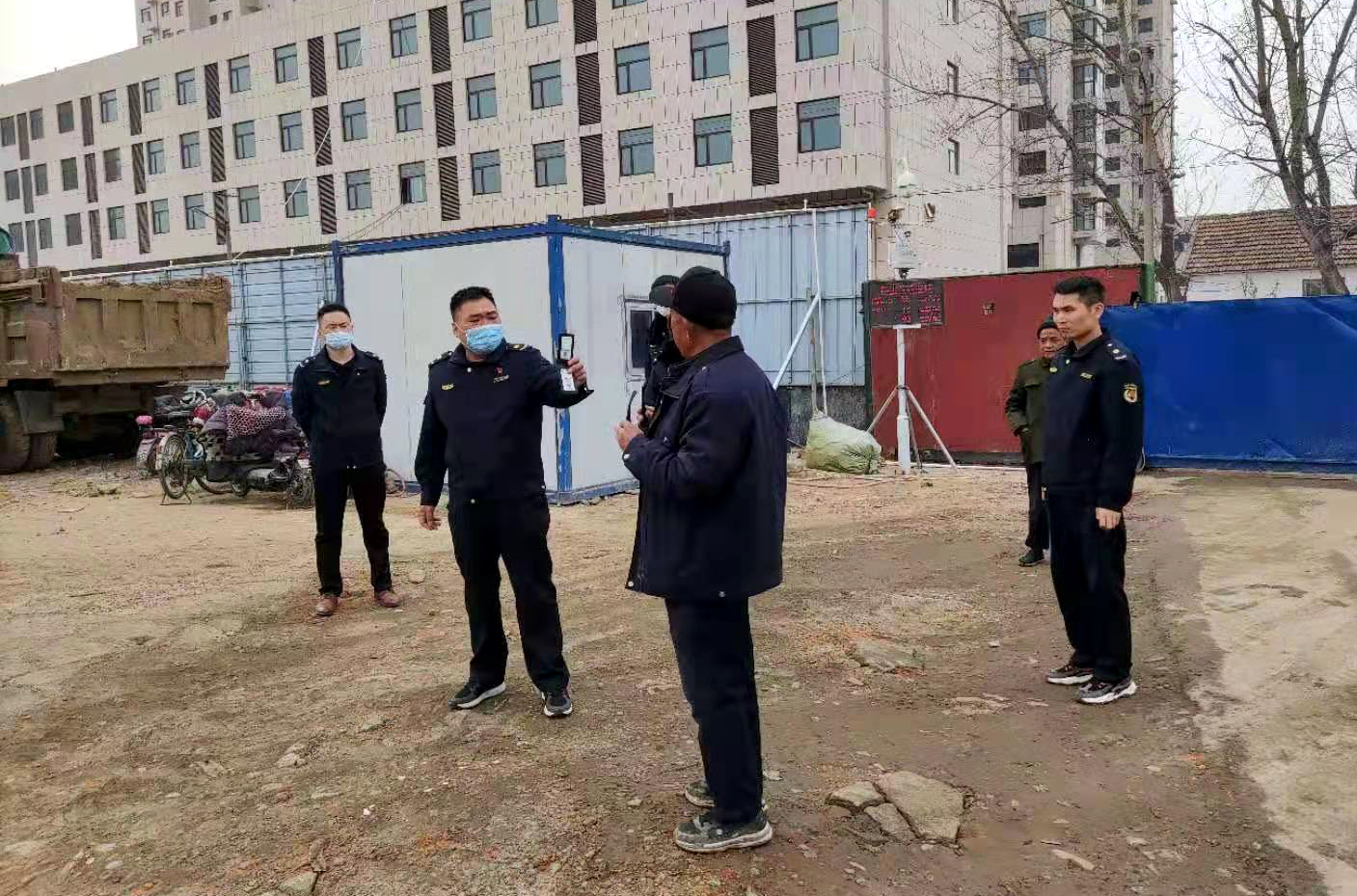 临沭县综合行政执法局强化扬尘治理守护城市“天空蓝”