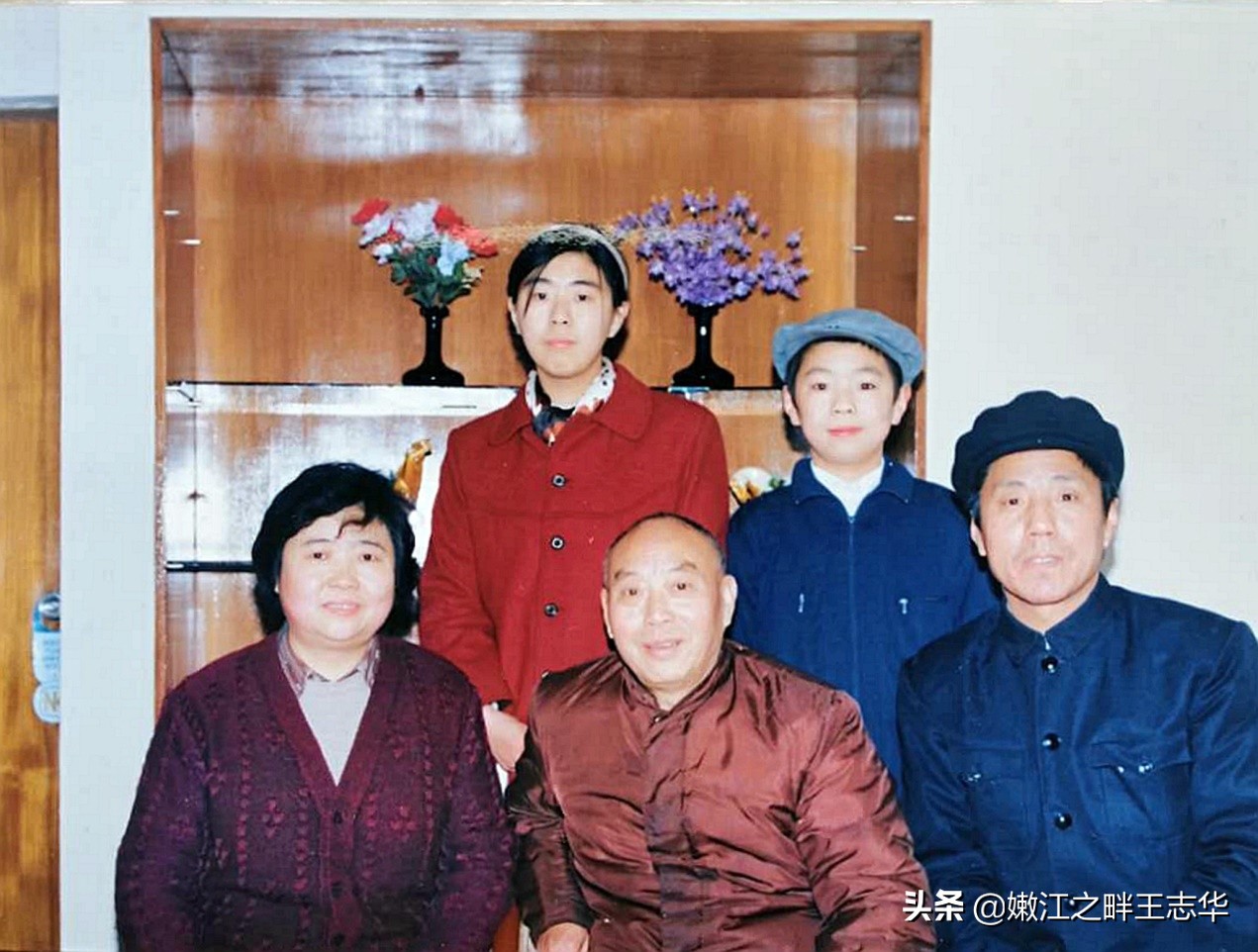 颜 文 斌 将 军 回 访 北 大 荒 (五)