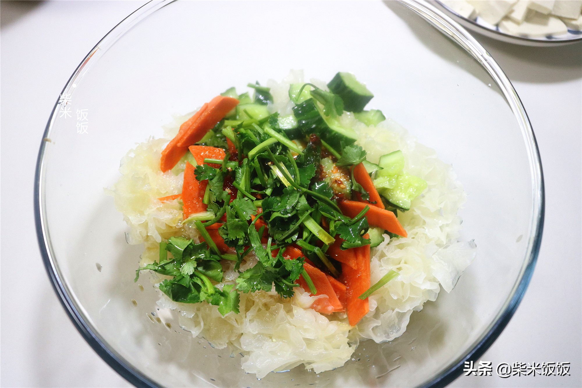 這一食材別總燉湯了，換種簡單吃法，入味又開胃，現在吃正合適