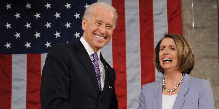 下台也別想跑！ 佩洛西對特朗普發出"追殺令"：他是謀殺從犯