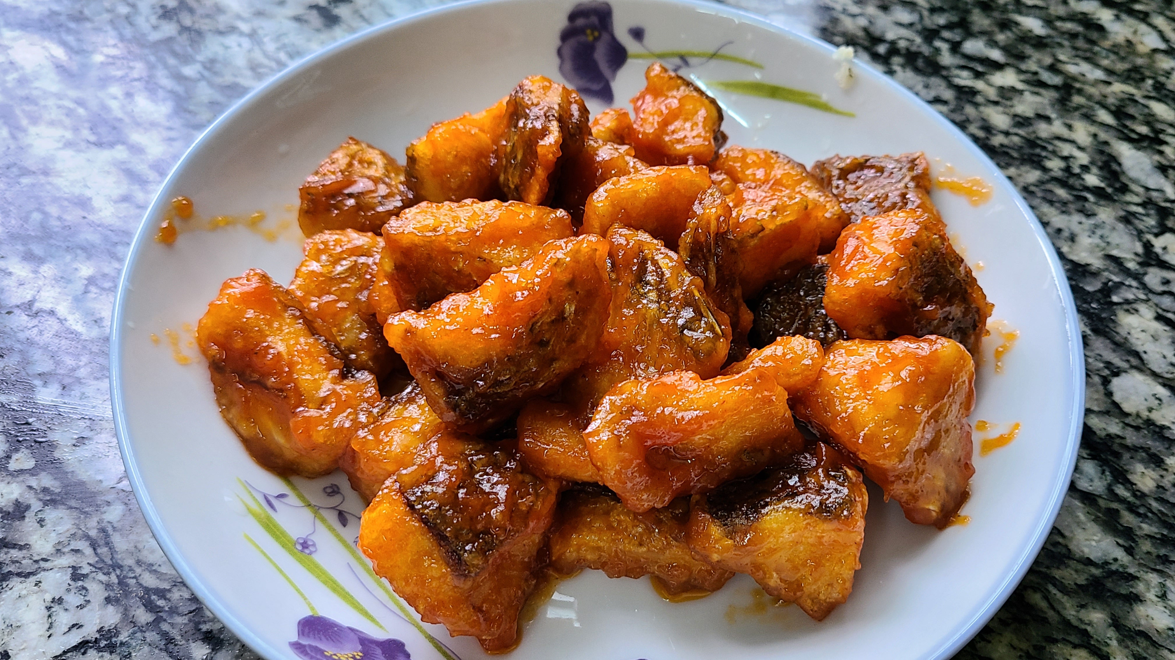 家常版的糖醋鱼块，酸甜开胃又好吃，这一道家常菜，全家都喜欢